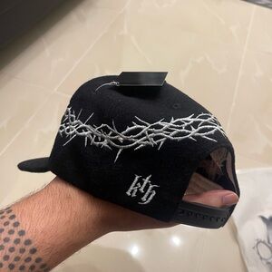 Kill the Hype Sacred Sox wool tonal blk. (New with tags & packaging)